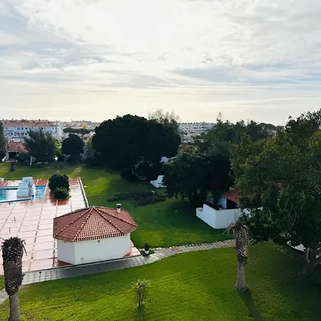 Oura Apartmán