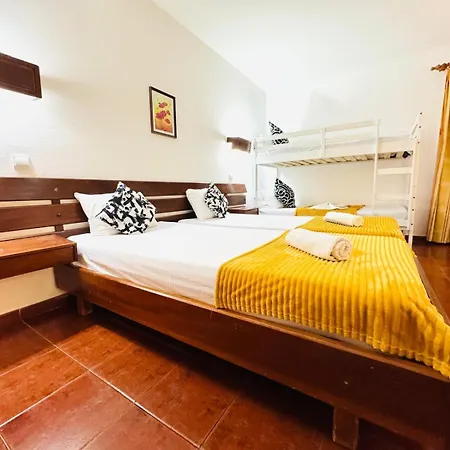 Oura Apartmán Albufeira